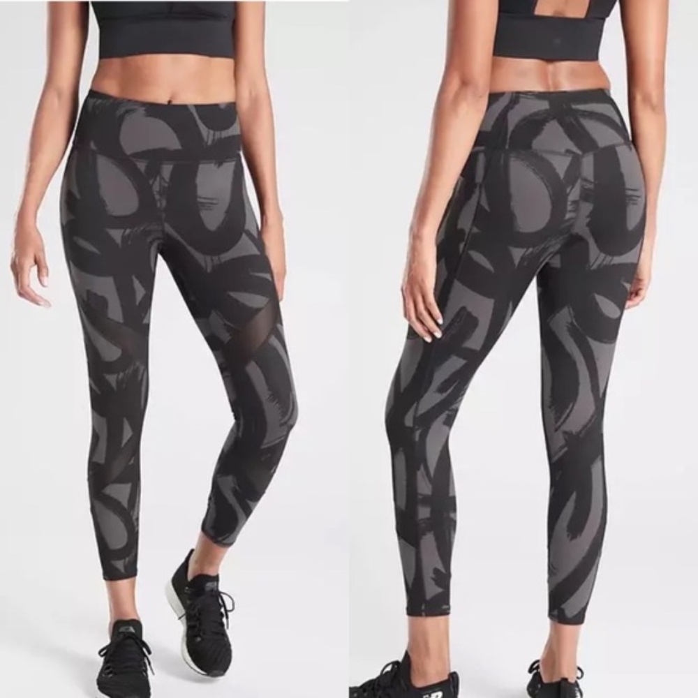 Athleta - Tenacity Brush Strokes 7/8 Tight